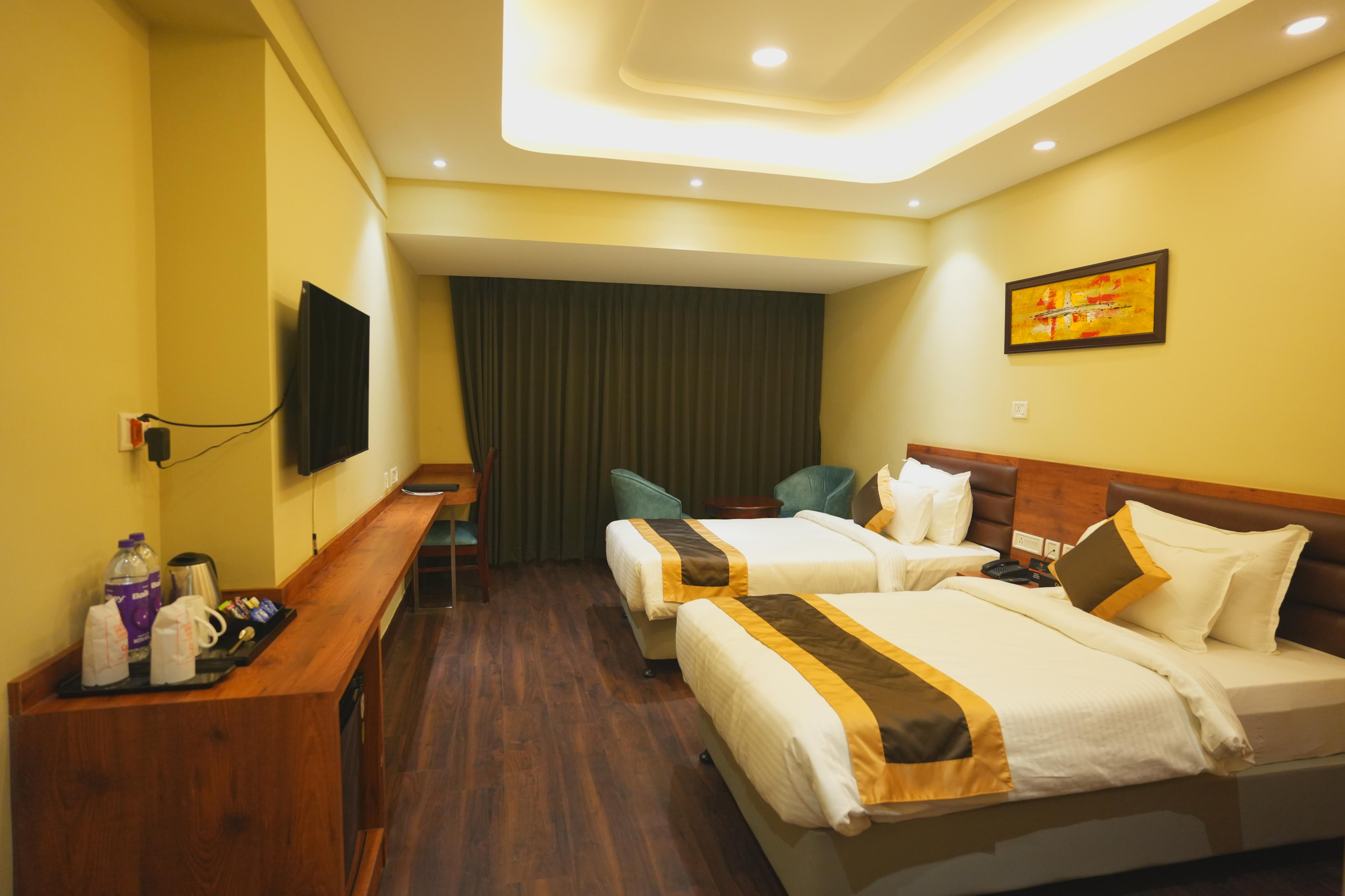 Hotel CP Palace - Tap to explore photos