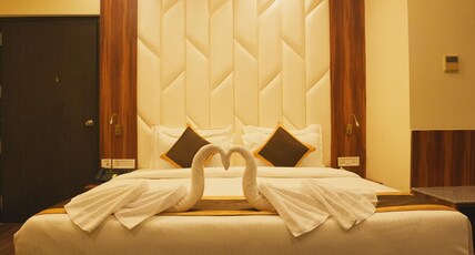 Hotel CP Palace Room Type - Premium Suite Room