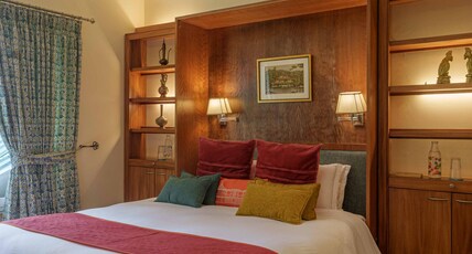ama Stays & Trails | Raman Villa  Shimla Room Type - 3 Bedrooms Suite