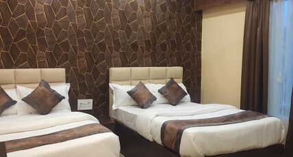 Hotel Friends Palace Room Type - Standard Twin Room