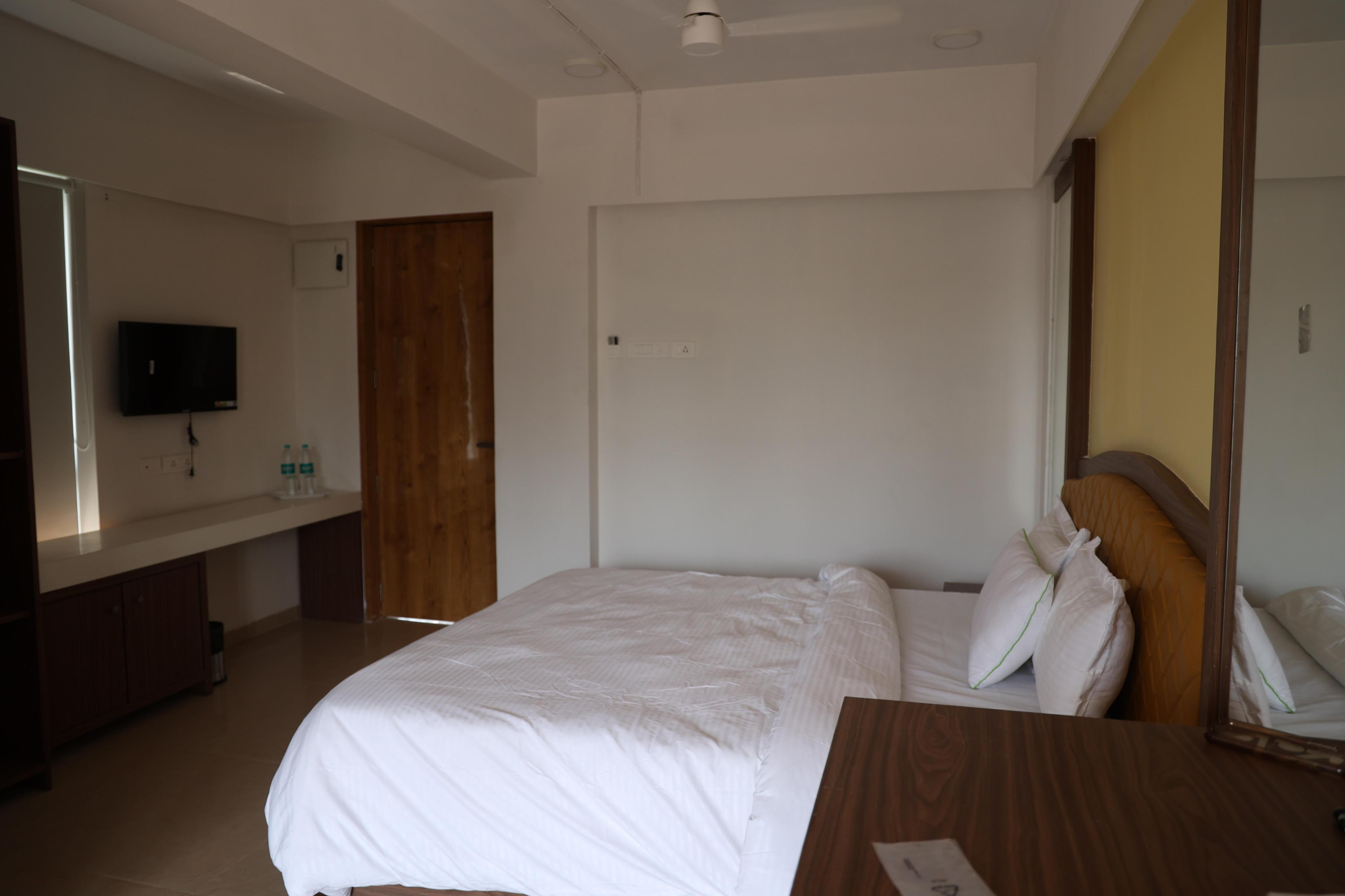 Hotel Malvan Heritage Room Type - Standard AC Room