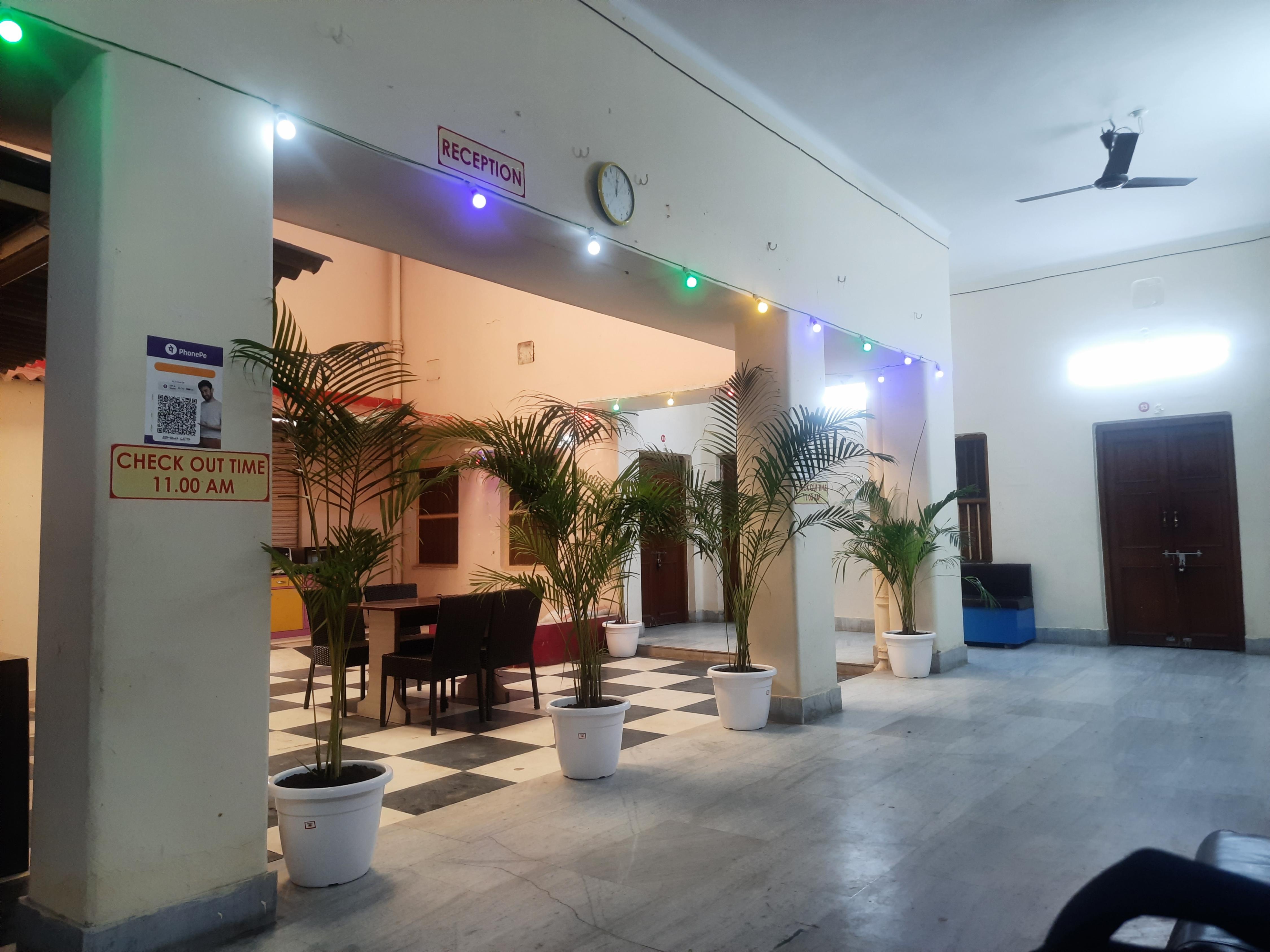HOTEL SOORYODAY INN Varanasi - Tap to explore photos