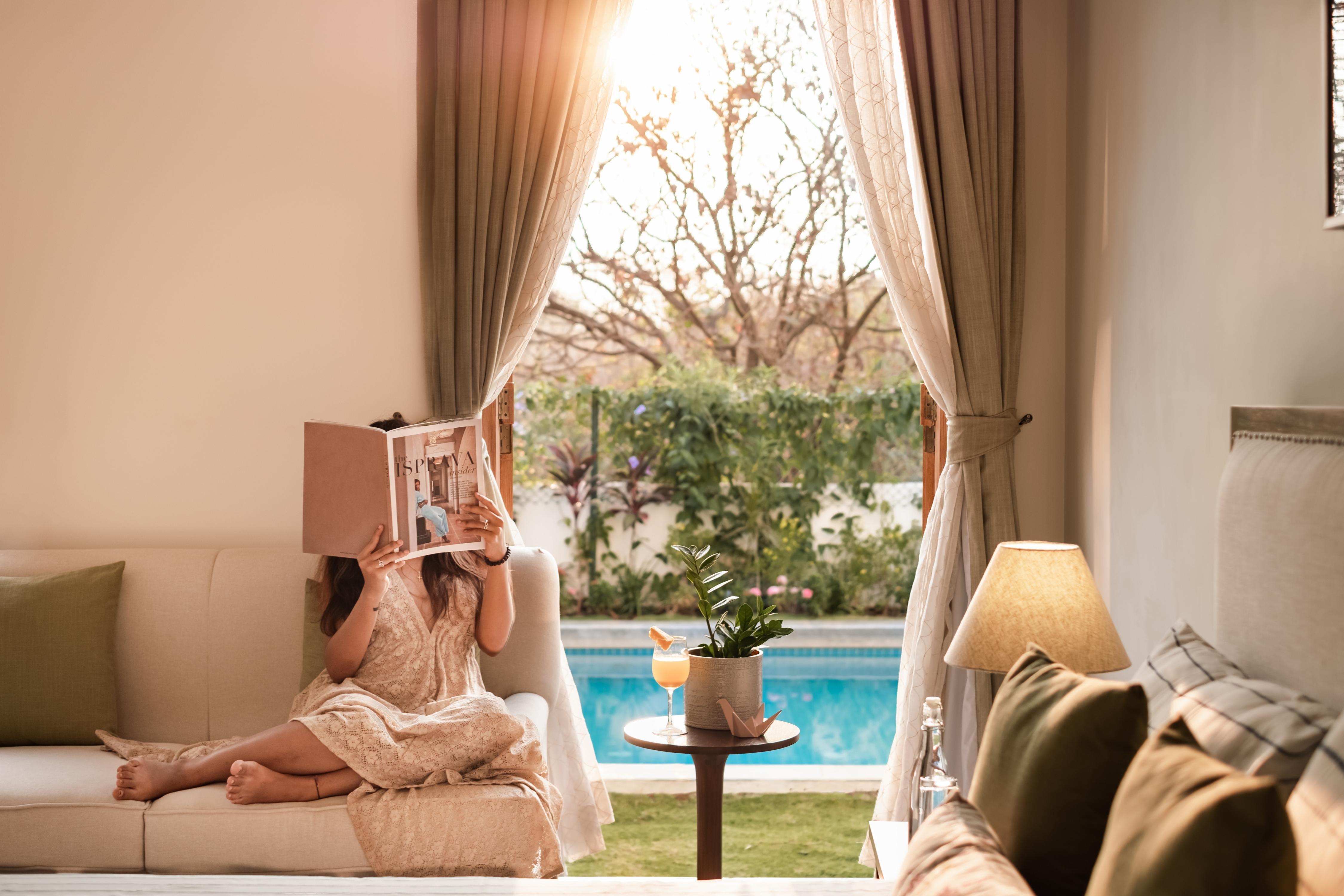 LohonoStays Villa Sobreda - Tap to explore photos