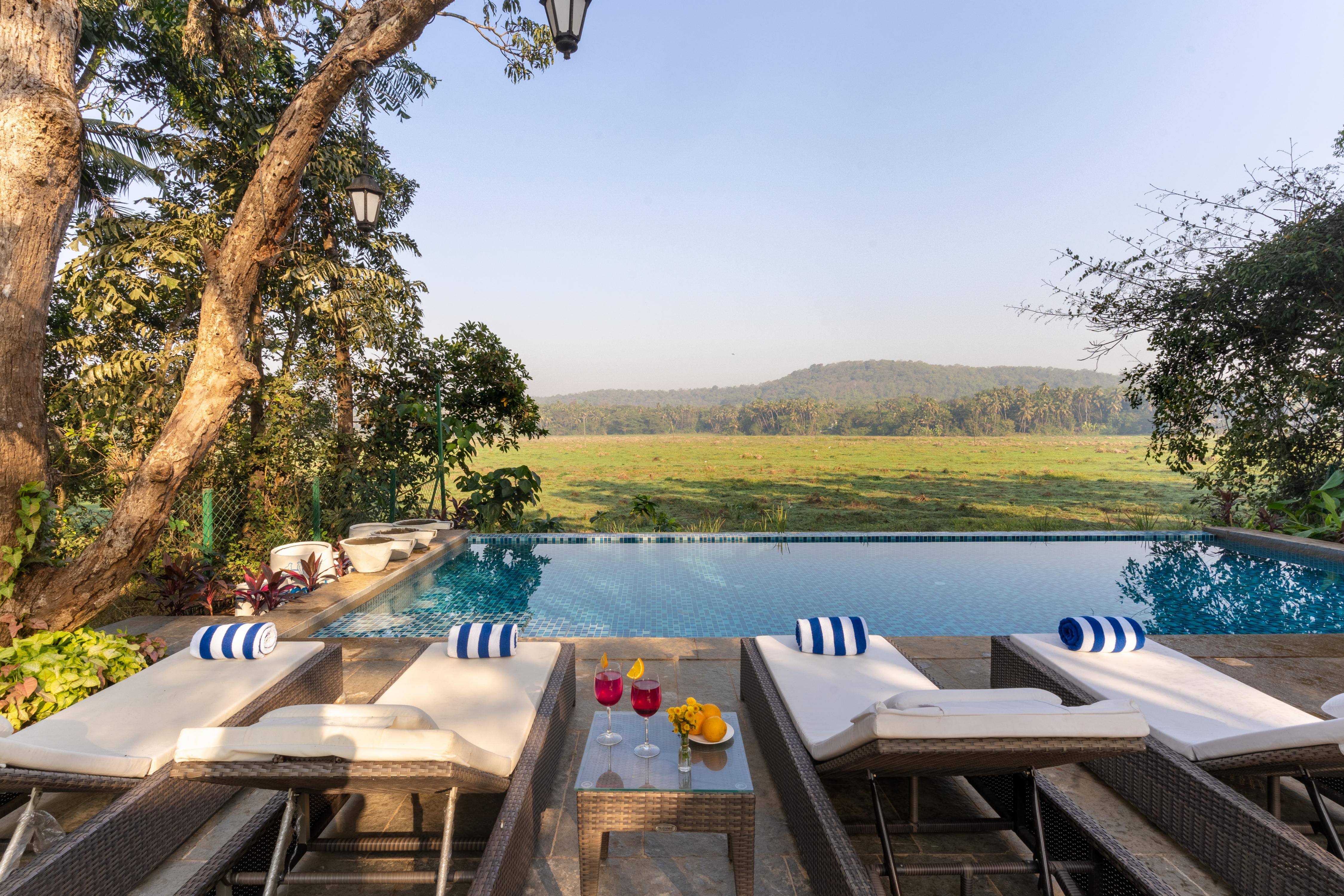 LohonoStays Villa Maraville - Tap to explore photos