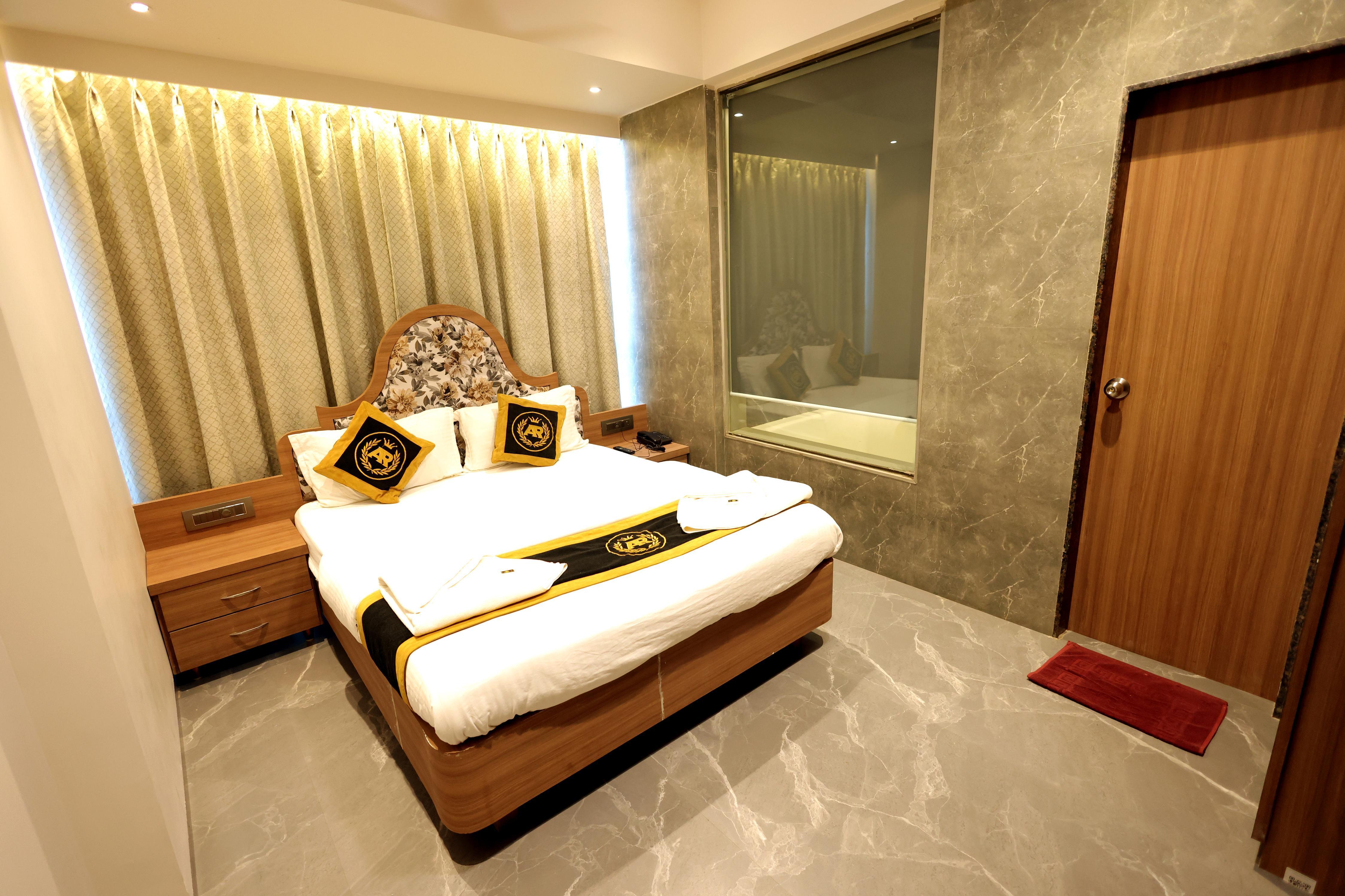 HOTEL A R INN LODGING AND BOARDING Room Type - Deluxe Room with Bathtub