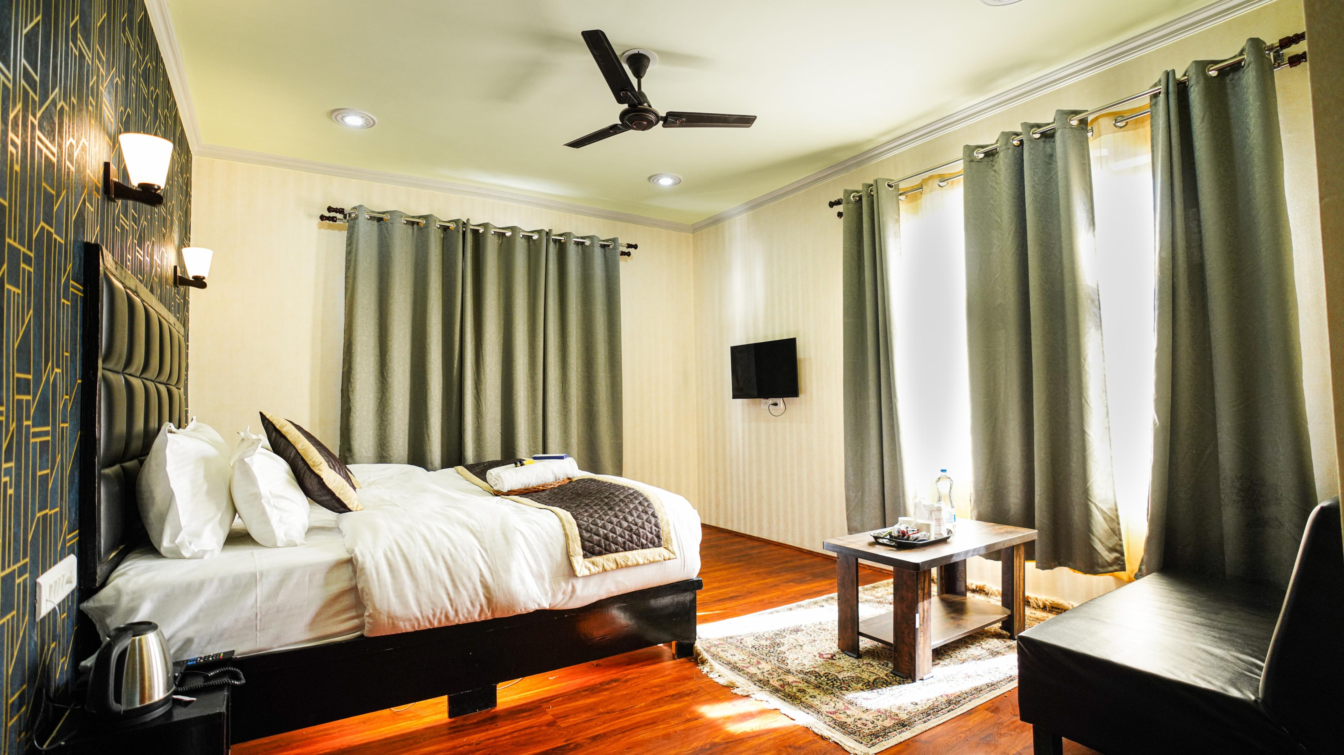 The Ivory Room Type - Deluxe Room