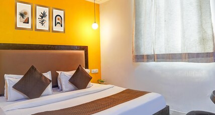 Hotel Solaris Retreat by The Arrow M Block Greater Kailash Room Type - Premium Room by The Arrow