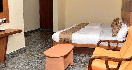 Sanjose Residency Room Type - Quadruple room