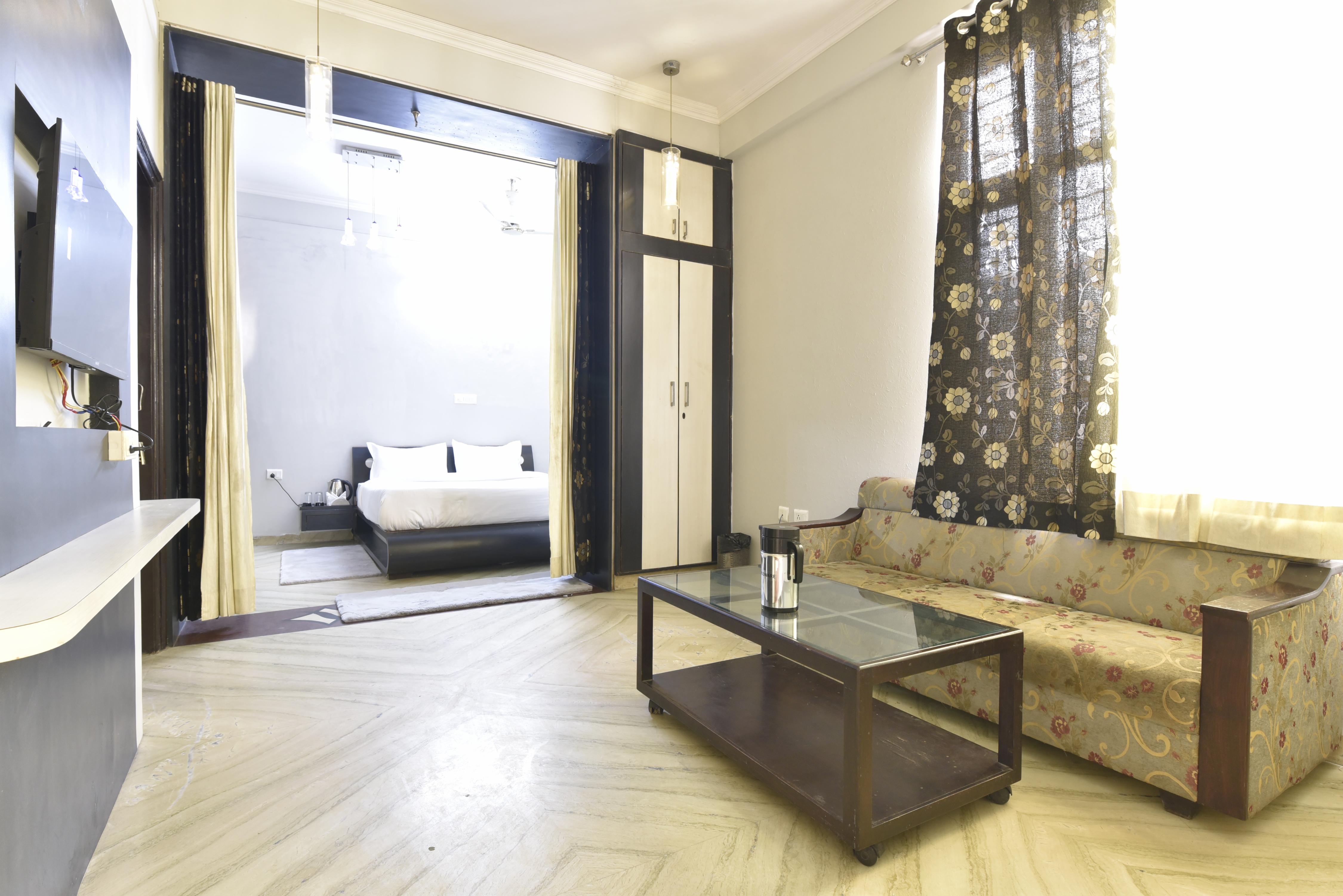Hotel The Grand Kailash - Tap to explore photos