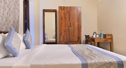 Hotel The York @ Sector 63 Room Type - Superior Double Room