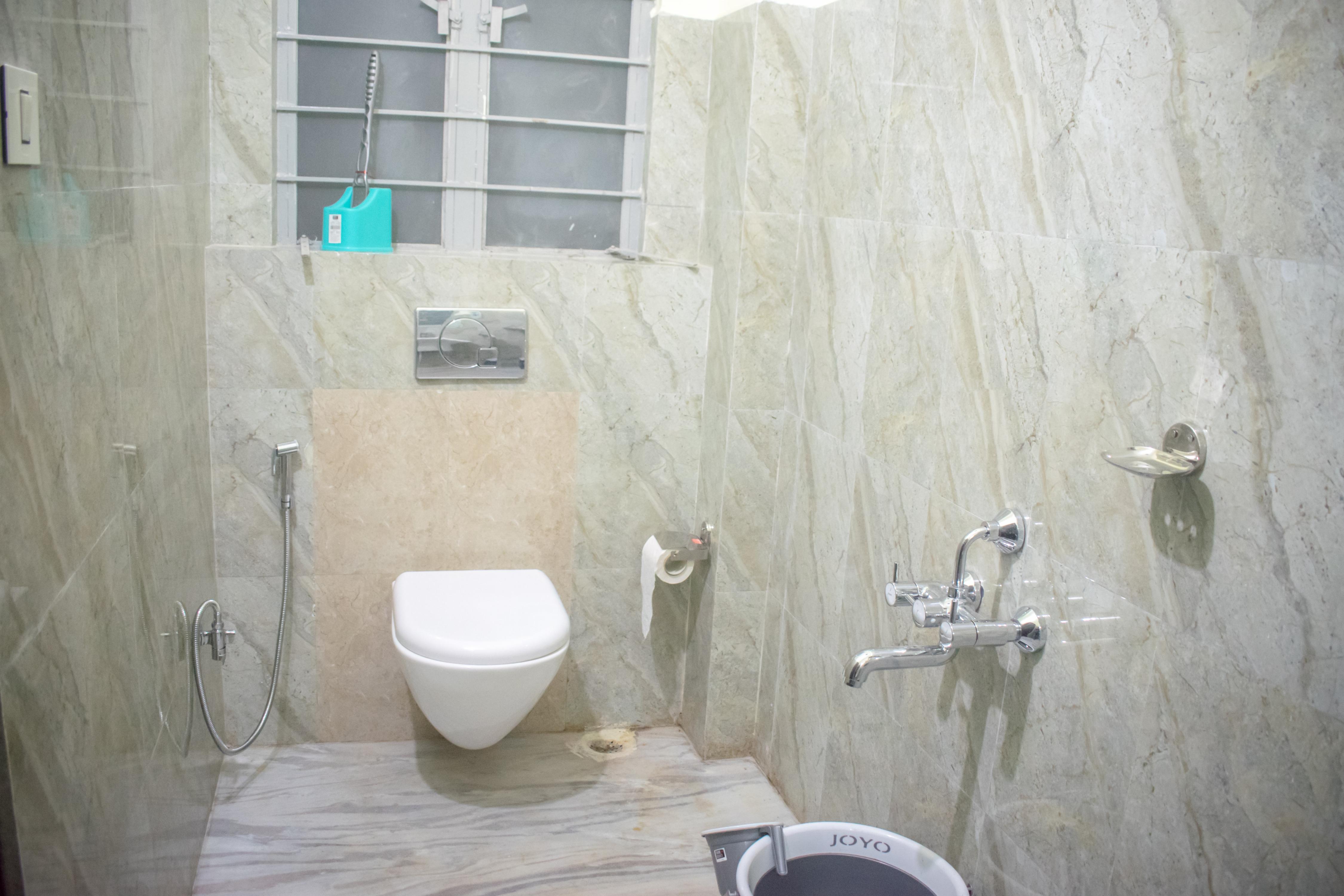 HN Guest House - Tap to explore photos