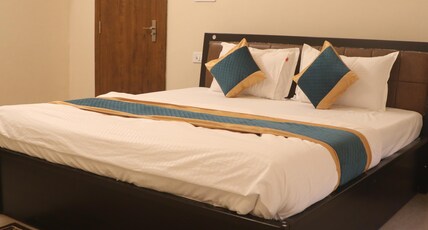 Skylark Resort, Parsili Room Type - Deluxe AC Room