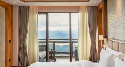 Dusit Thani Himalayan Resort Dhulikhel, Nepal Room Type - Junior Suite Himalayan View