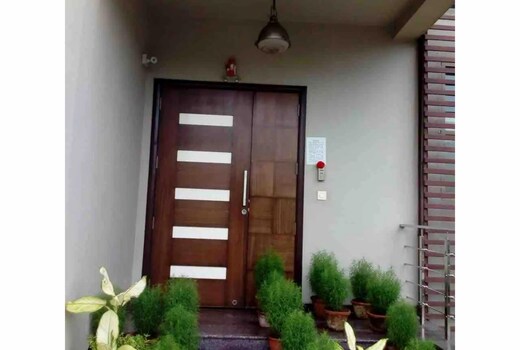 Apnalaya River View Villa in Raichak on the Ganges