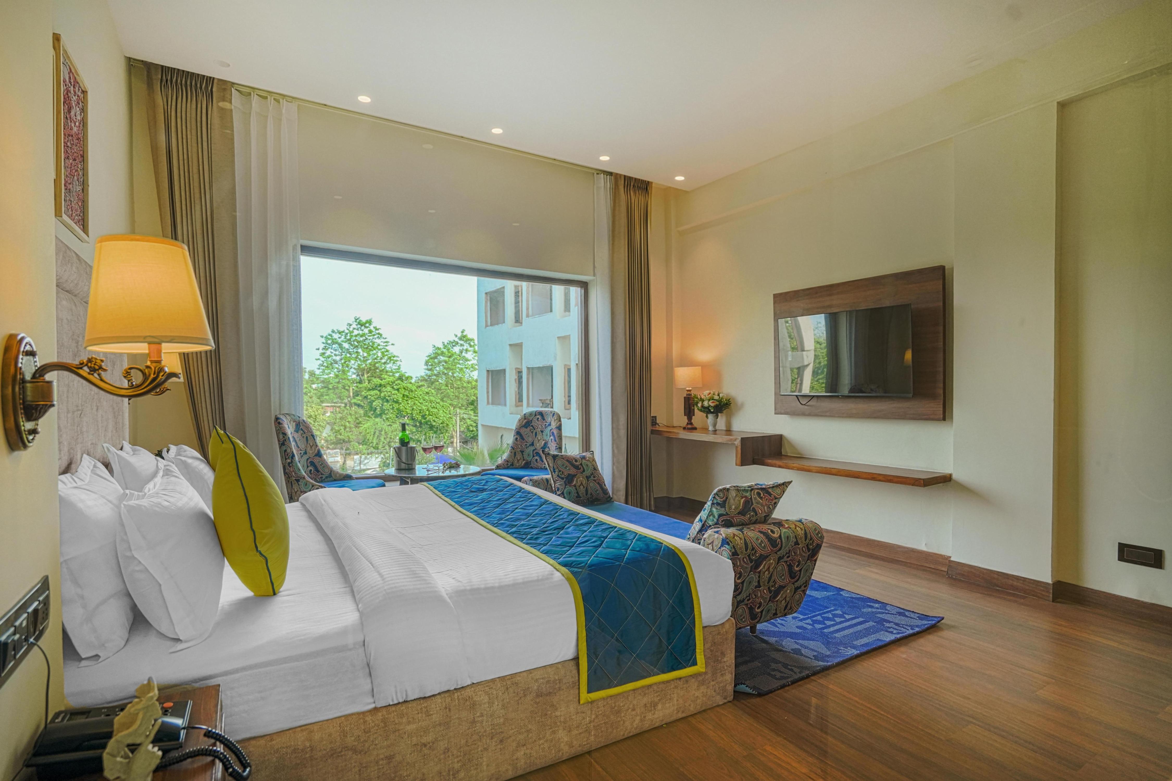 Hotel Escala by Levelup Hotel Amritsar Reviews, Photos & Offer