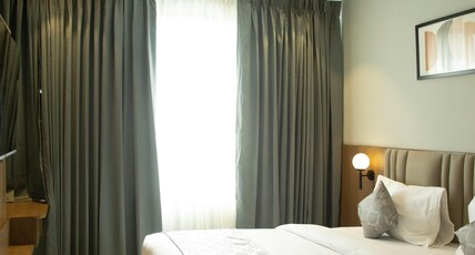 Cosmos Westend City Centre Room Type - Superior Room