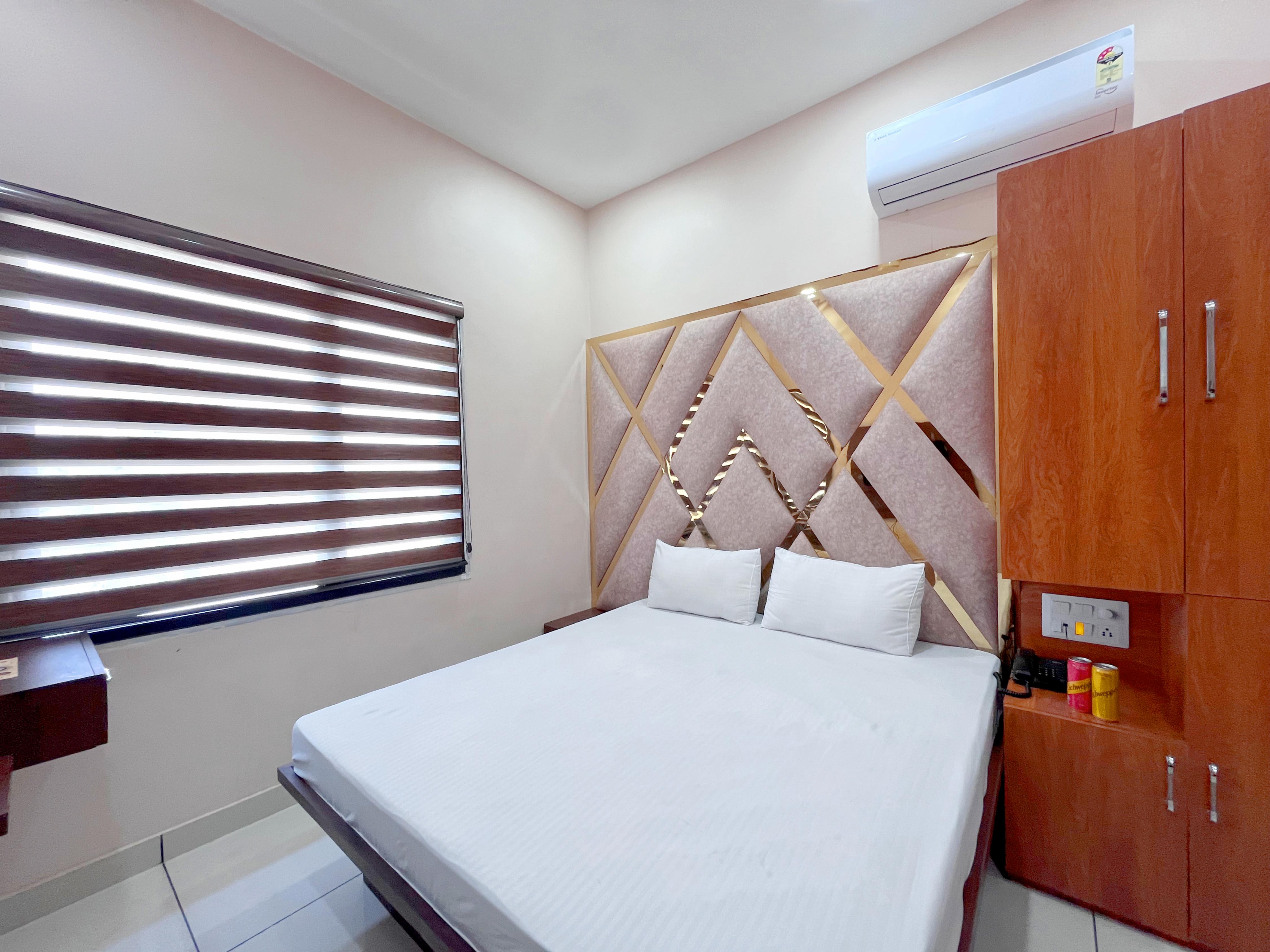 Hotel Sweet Dream Room Type - DELUXE ROOM