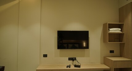 Hotel Laksh Room Type - Executive Room