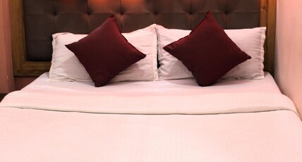 Hotel Chennai Palace Room Type - Standard AC Room