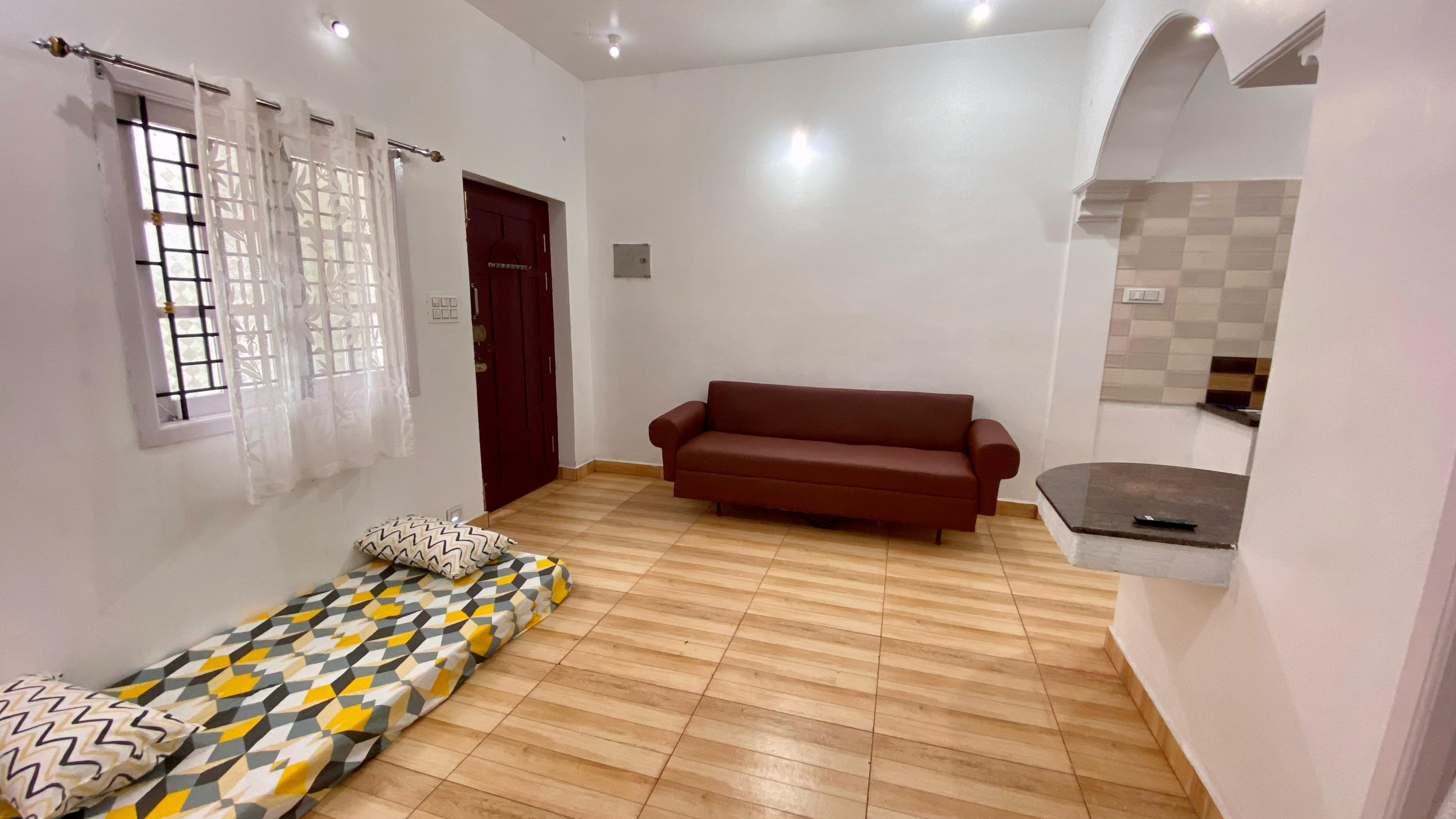 Pepper Woods Homestay - Tap to explore photos