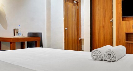 Omkar Executive Room Type - Deluxe Room