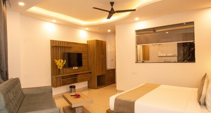 Hotel JP Hills Rishikesh Room Type - Premium Room With Large Sofa cum bed