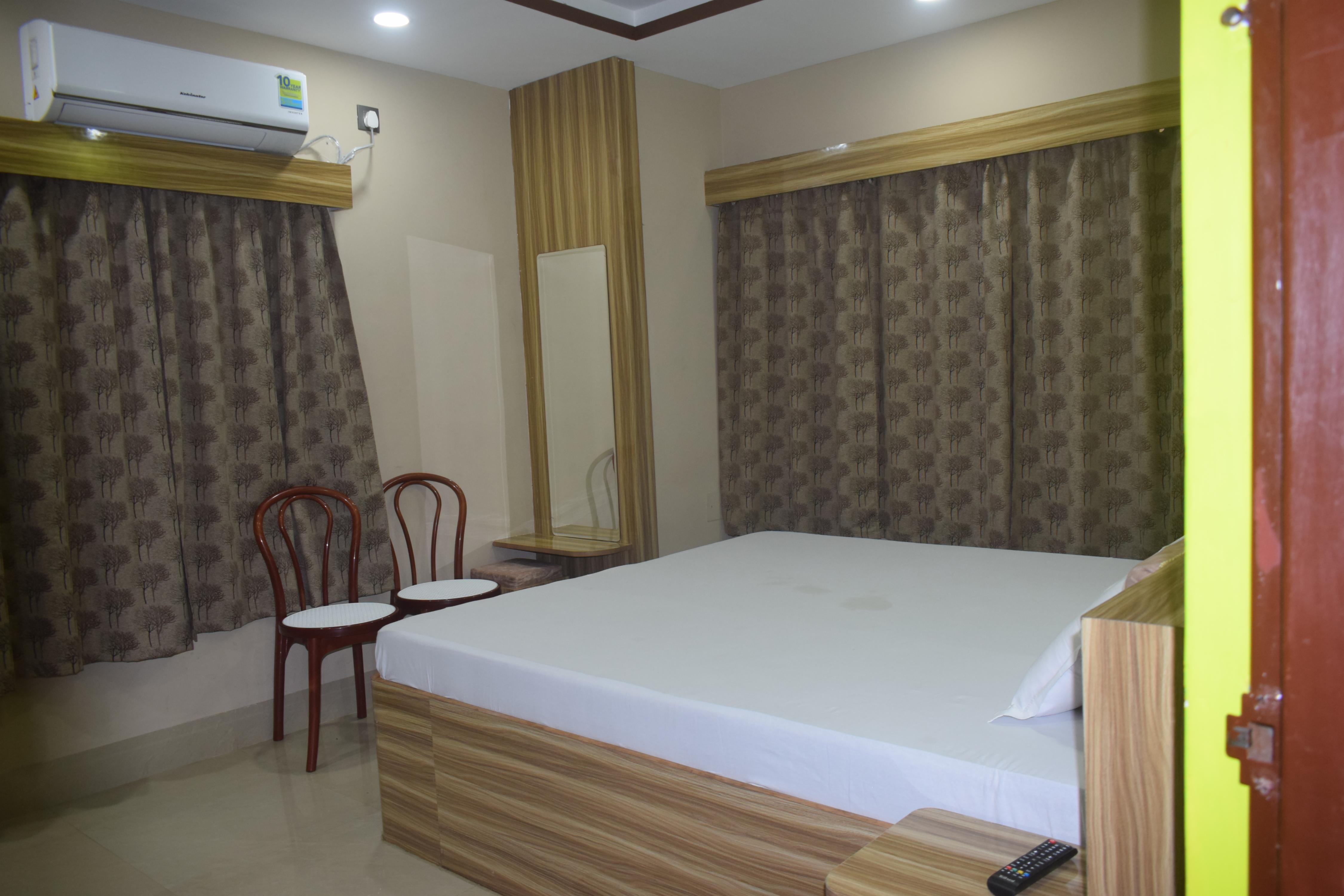 Airport Lodge Baggdogra Room Type - STANDARD AC