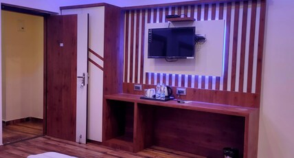 Daltin Home Room Type - Cottage Room