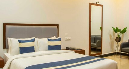 The Fortune Hotel - By Swathi Group Room Type - Superior King Suite Room