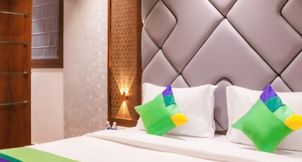 Treebo Serenity Inn, Koregaon Park Room Type - Superior Room