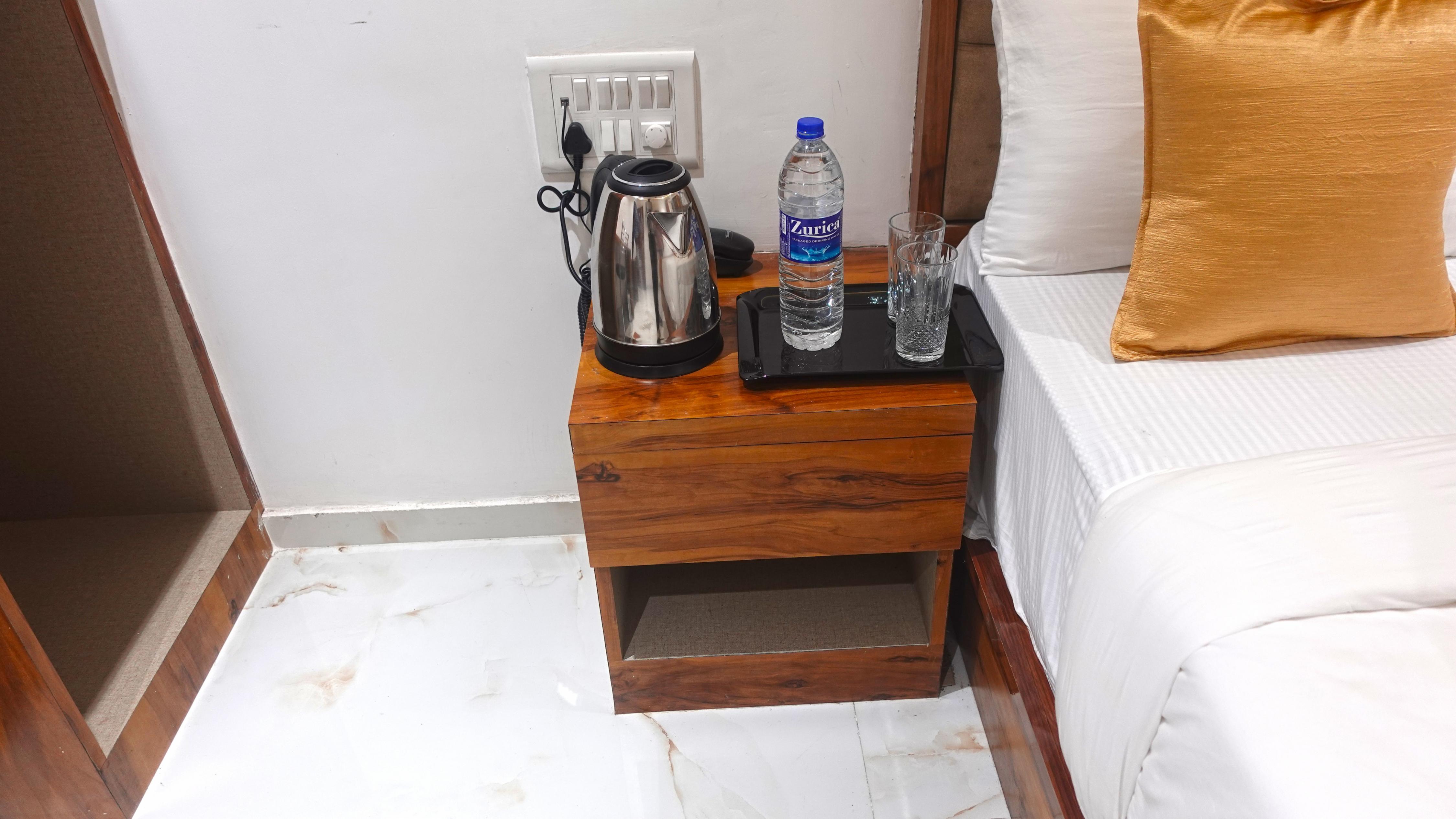 Hotel Palms Residency Mumbai - Tap to explore photos