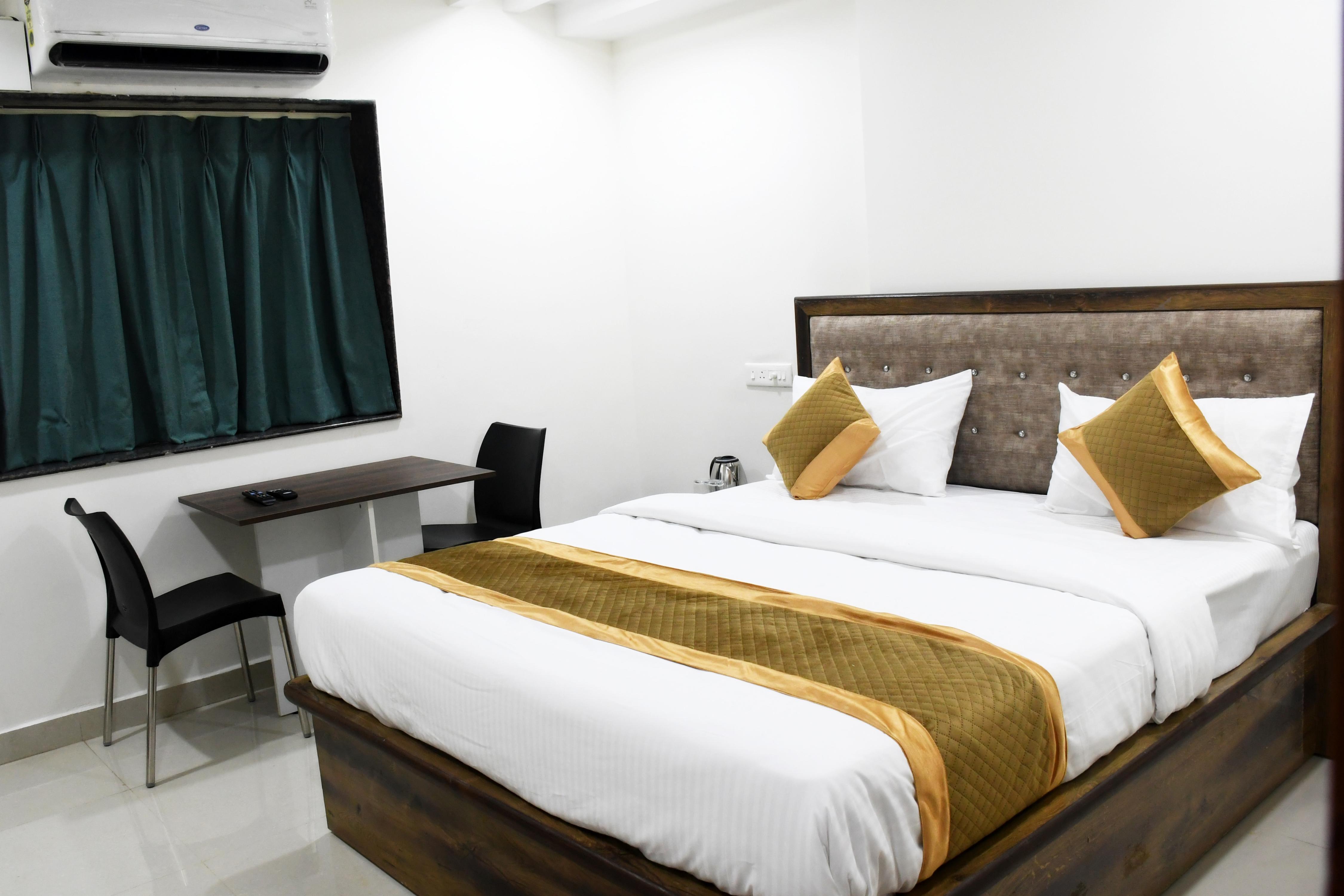 Otel Hospitality Room Type - Deluxe Room with City View
