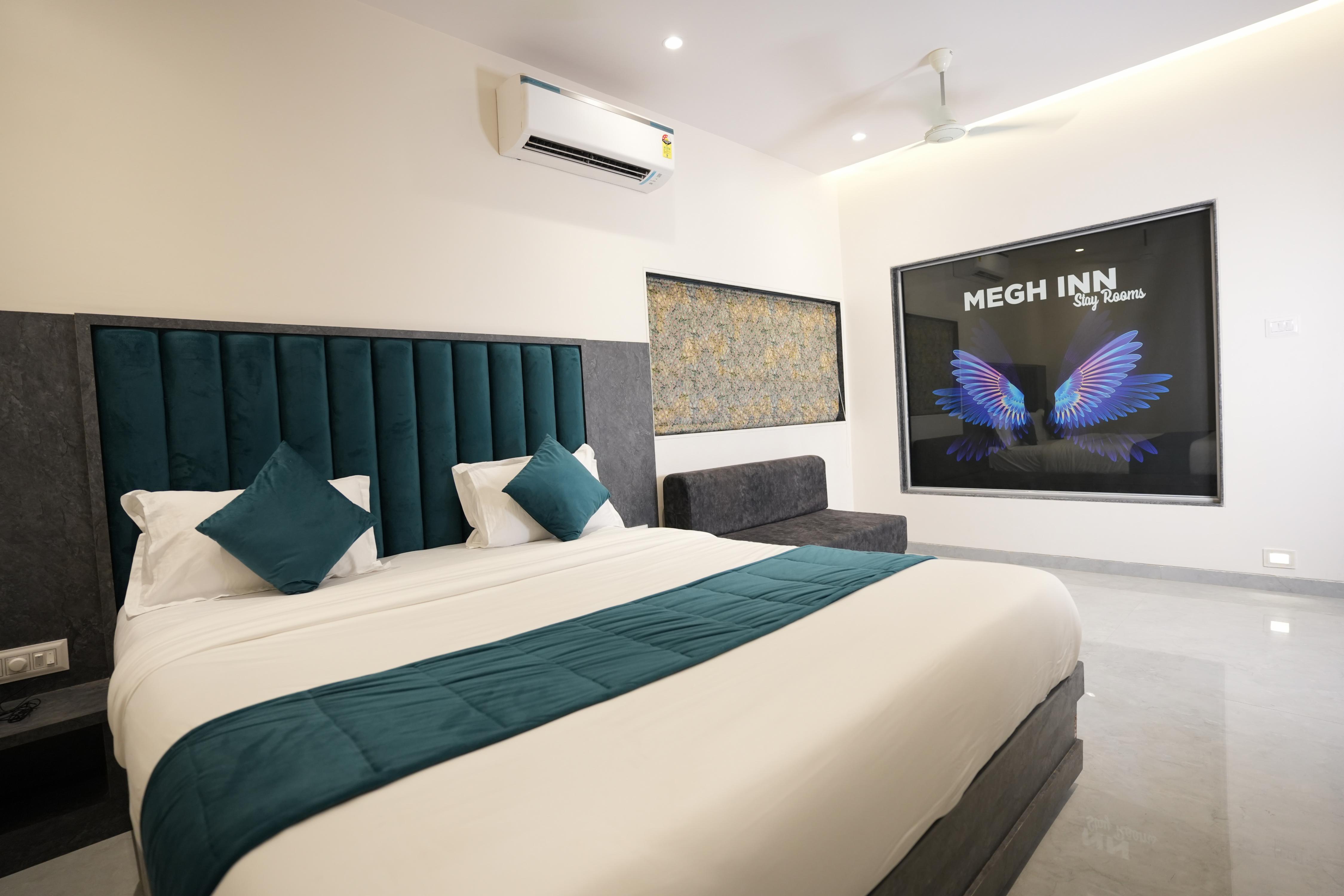 Megh Inn Room Type - Deluxe King Rooms Megh Inn Room Type - Deluxe King Rooms