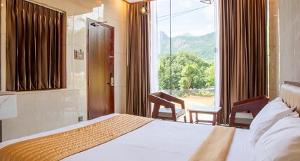 Zamin Resort Room Type - Super Deluxe Double Room