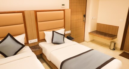 THE GRAND SABAREES Room Type - Executive Twin Room