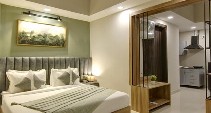 Saltstayz Premier - Golf Course Extension Road Room Type - Luxury Family Suite (Triple Sharing) Saltstayz Premier - Golf Course Extension Road Room Type - Luxury Family Suite (Triple Sharing)