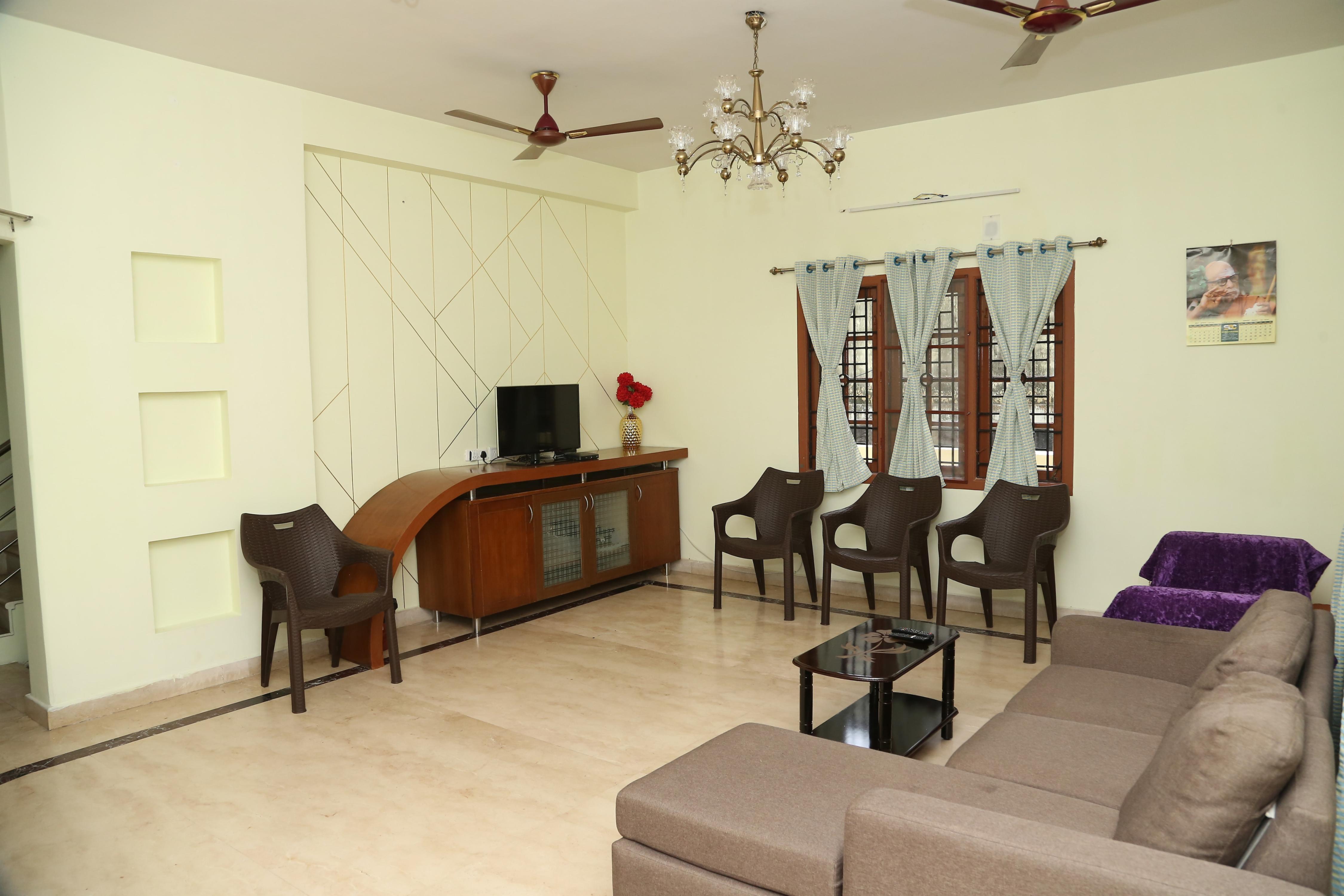 Lovely 3BHK Bungalow Apartment The Nest - Tap to explore photos