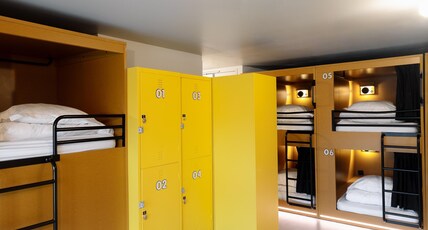 People Lyon Room Type - Bed in 18-bed Mixed Dormitory with Private Bathroom