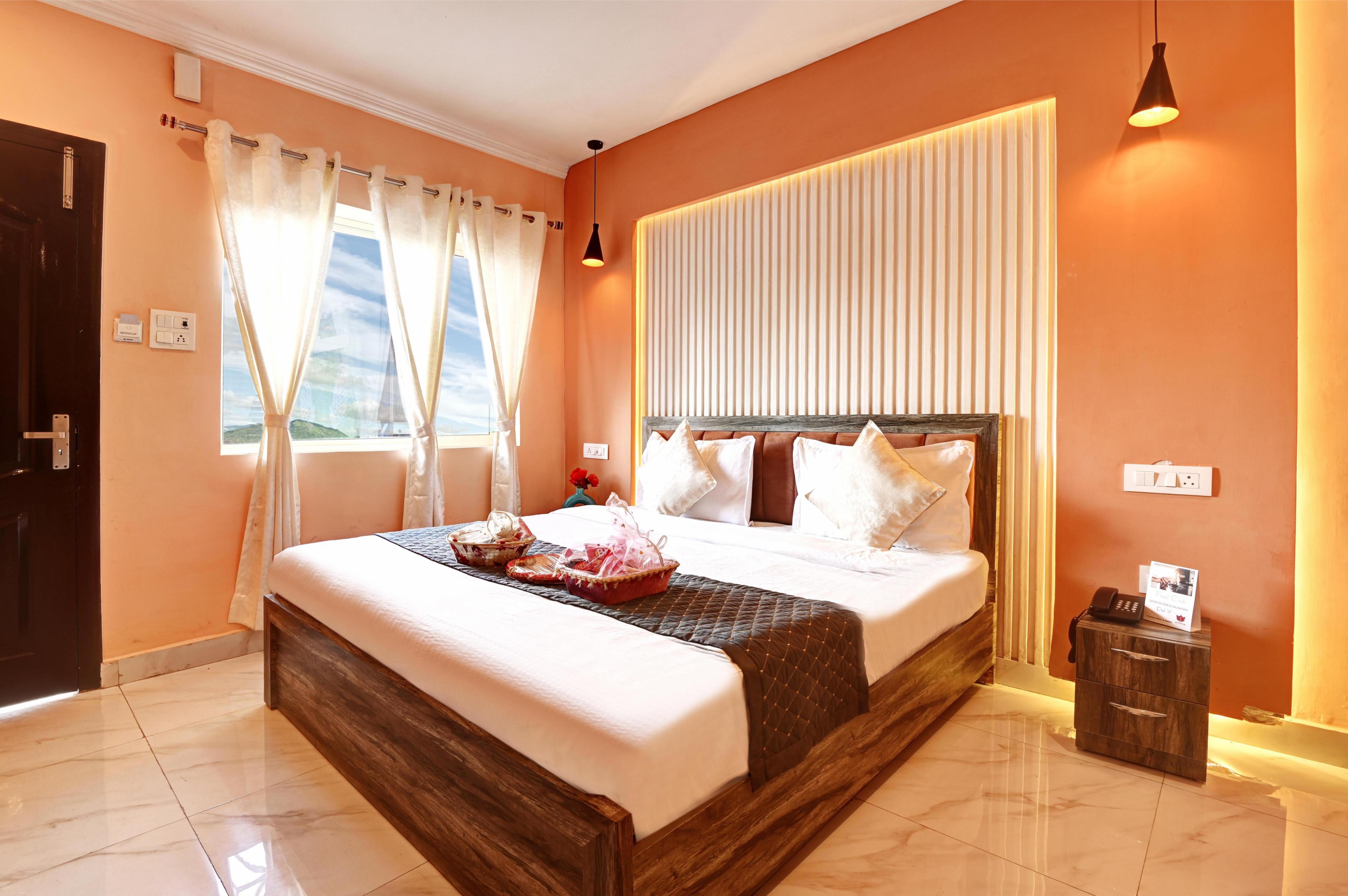 Ganeshwaram Hotel & Restaurant, Bhowali - (Nainital) Room Type - DELUXE ROOM
