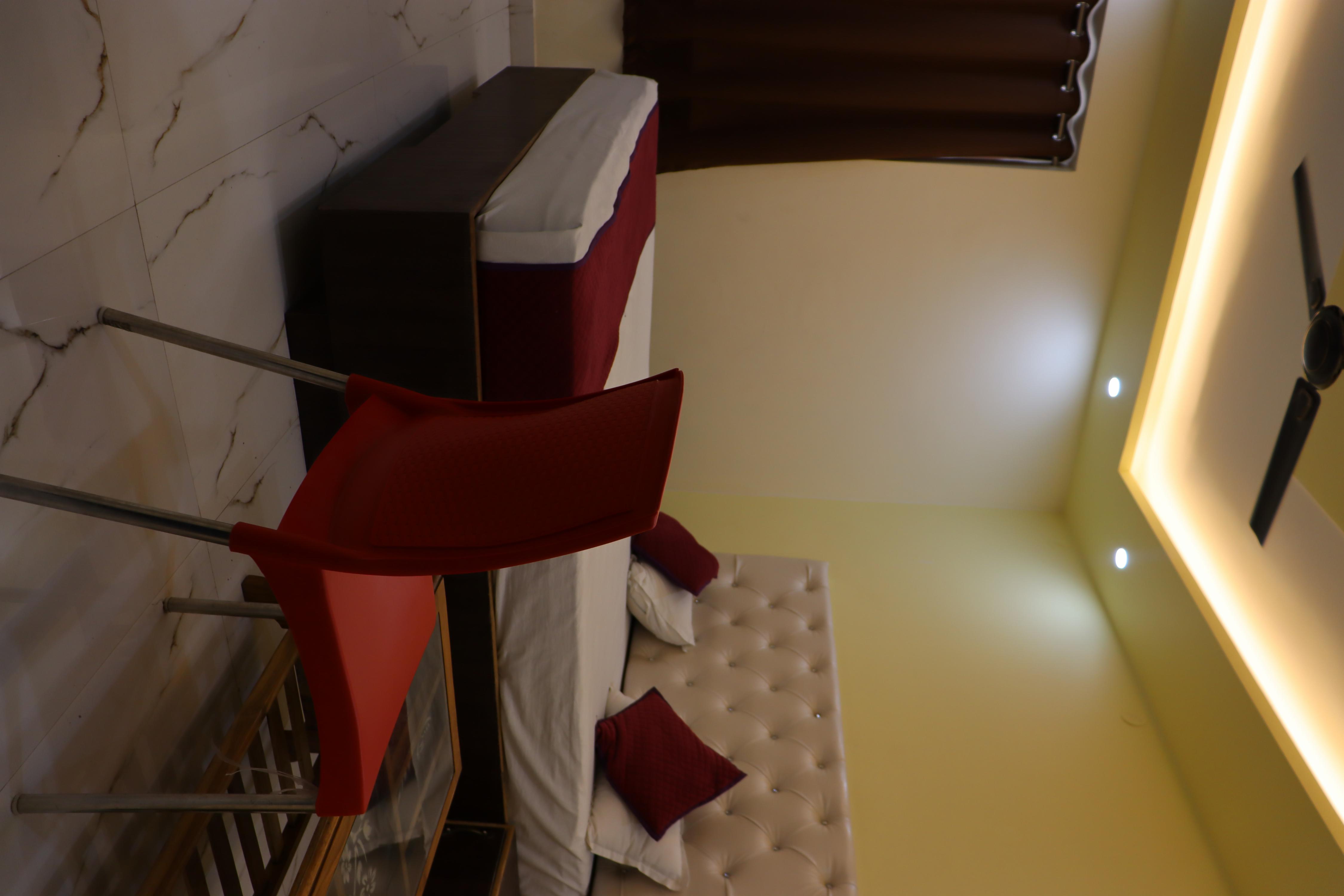 R S GRAND HOTEL AND RESTAURANT Room Type - Deluxe Room