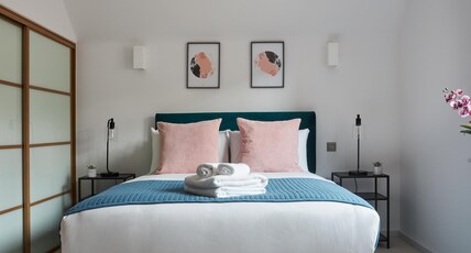 Hammersmith Mews by Viridian Apartment Room Type - 2 Bedroom 2 Bathroom Apartment with Kitchenette