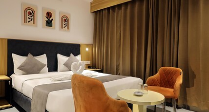 Hotel Sparkle Inn Just 400 Meters From Udaipur Railway Station Room Type - Executive Room Hotel Sparkle Inn Just 400 Meters From Udaipur Railway Station Room Type - Executive Room