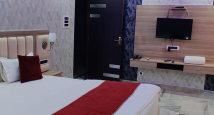 HOTEL NIRMALA INN Room Type - EXECUTIVE-SUPER DLX