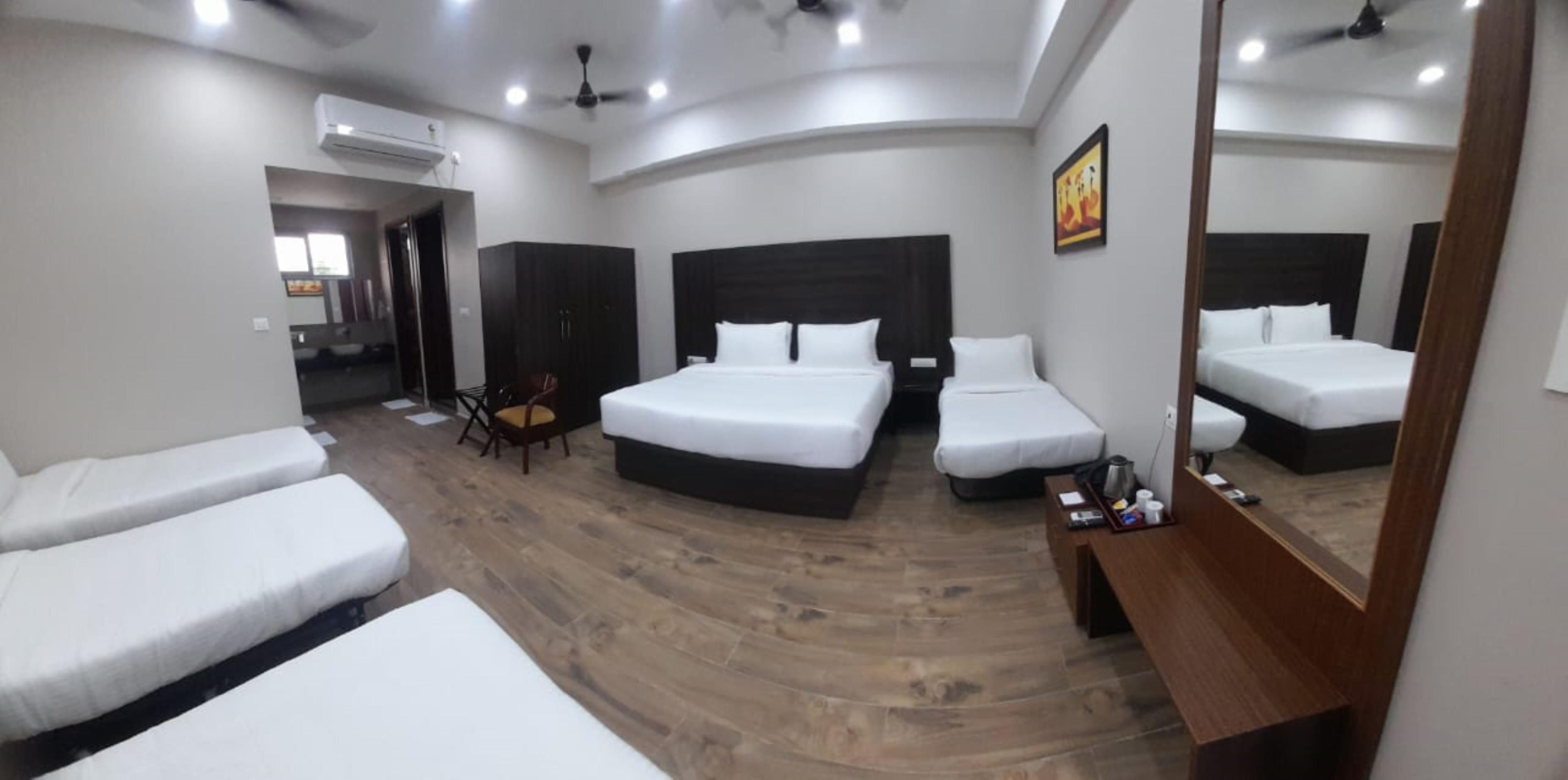 Kankidham Lords Inn - Pure Veg Room Type - Family