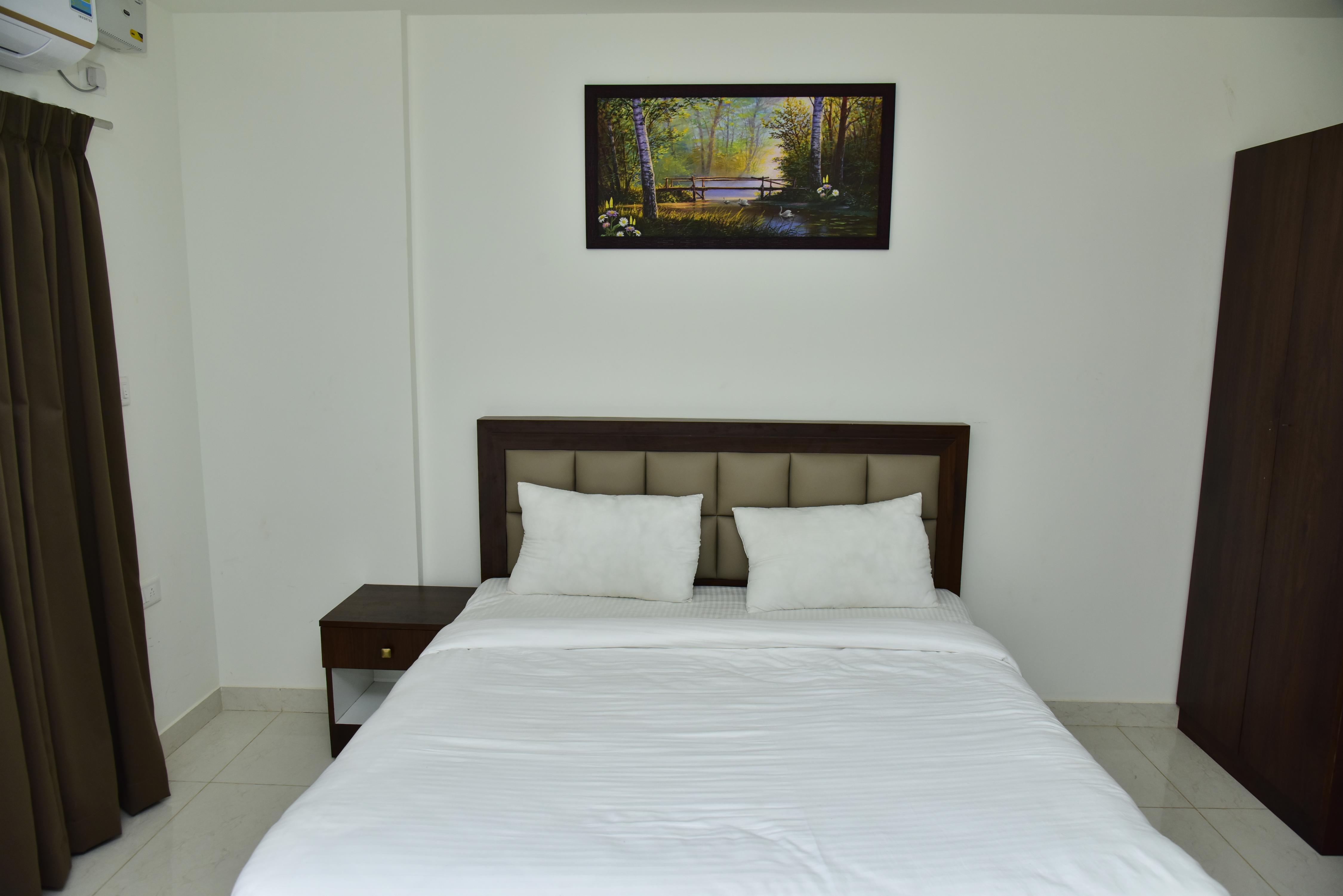 Apith Hotel And Suites - Tap to explore photos
