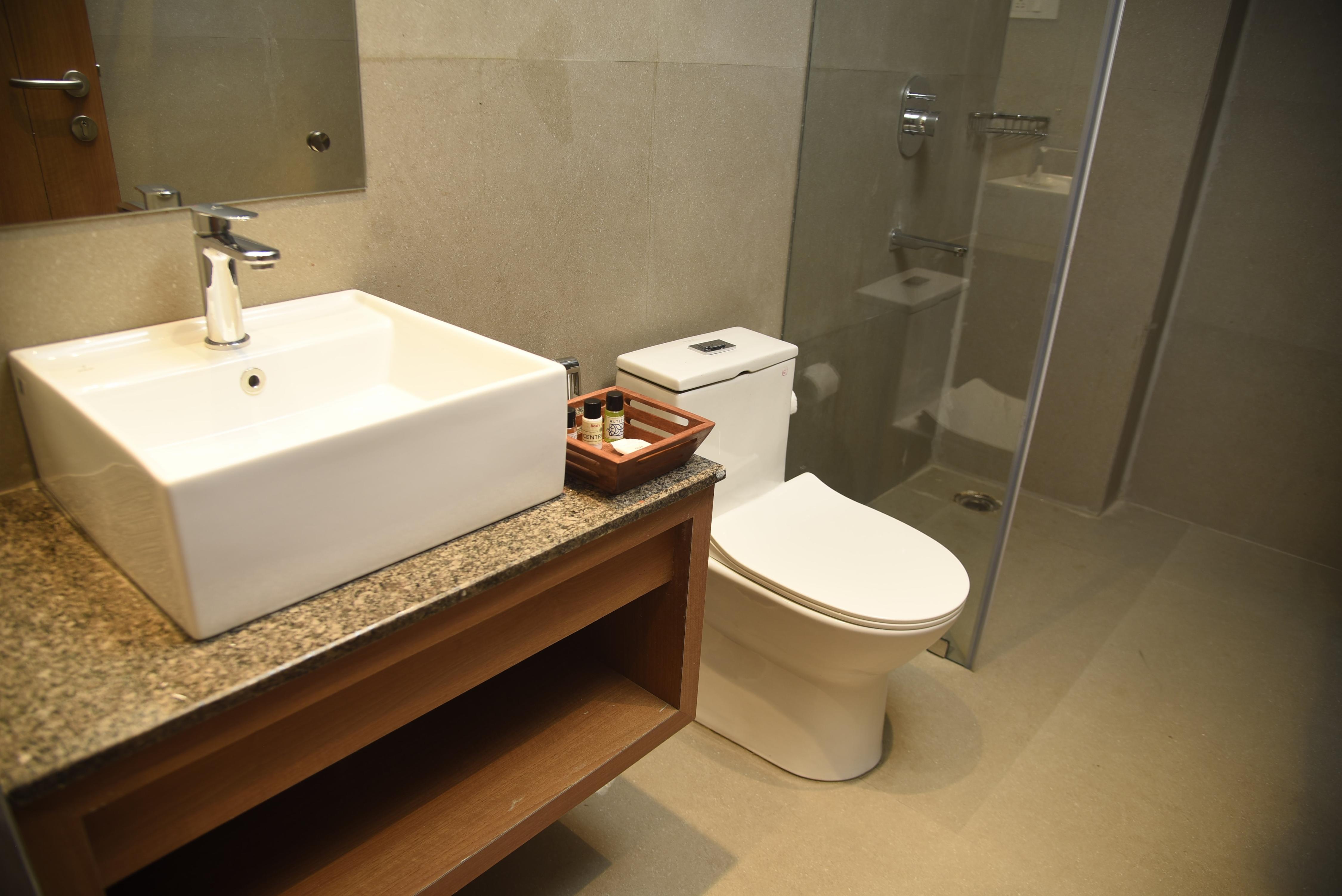 Central In - Tap to explore photos