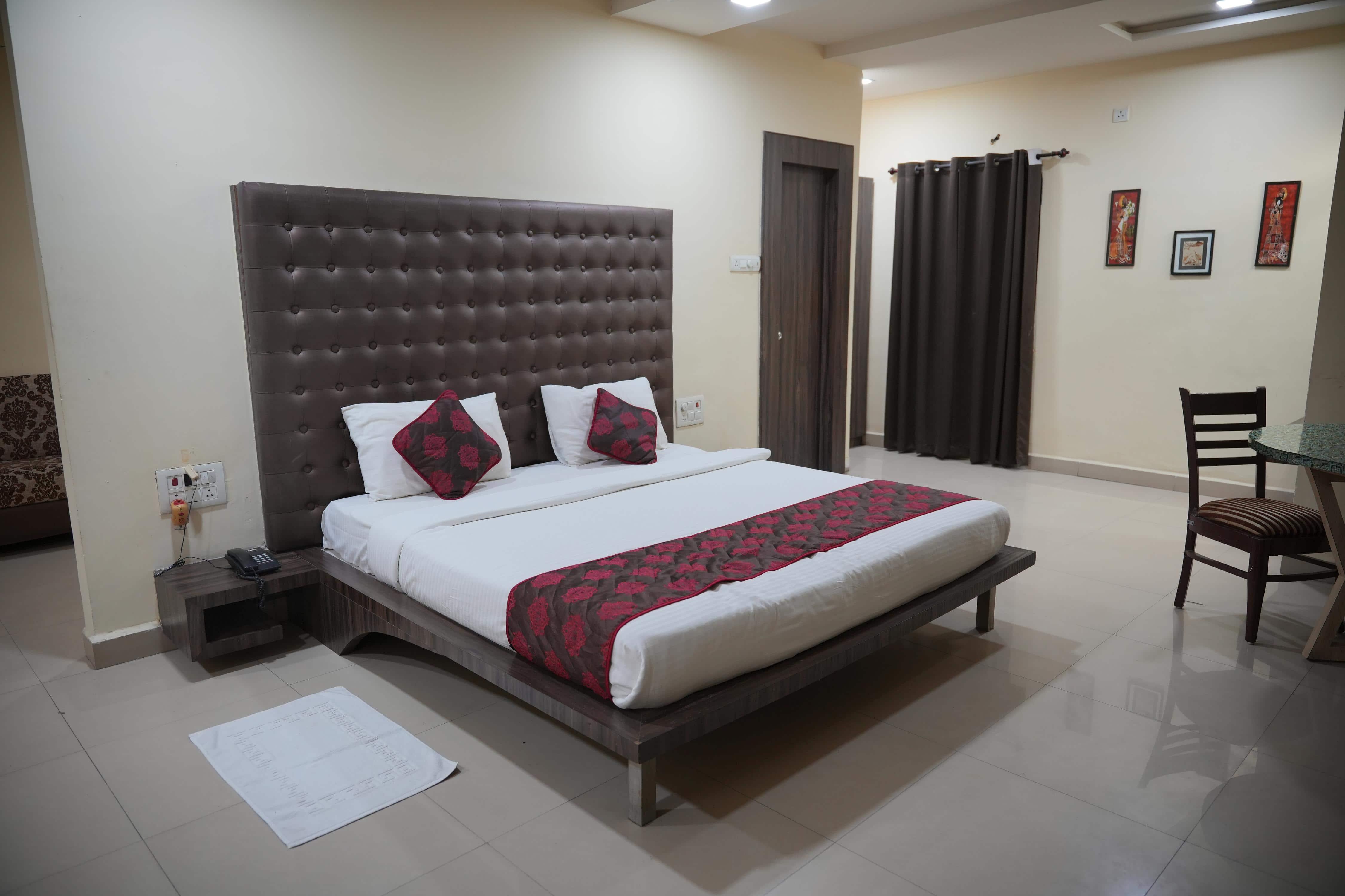 HOTEL UDYAM GLORY Room Type - Suite