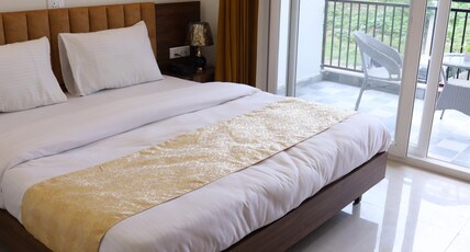 Hotel Jairose Palace Room Type - Deluxe Room