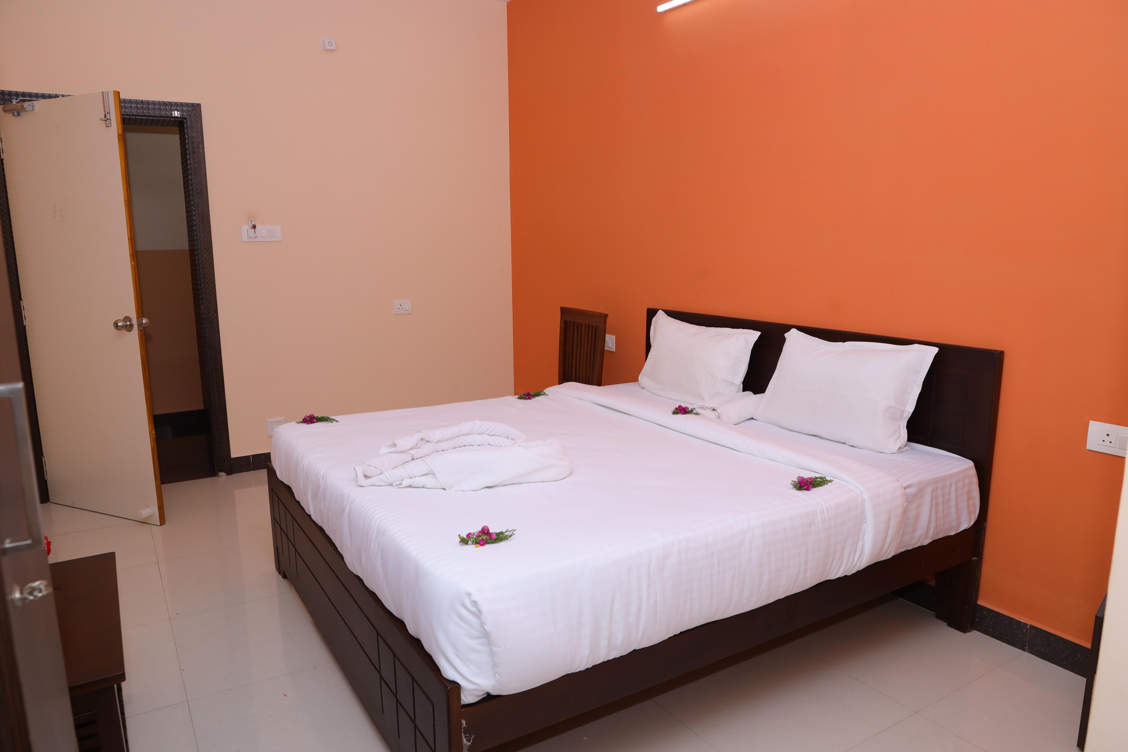 Hotel Suryaa Grand - Tap to explore photos