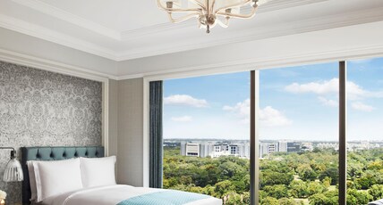 The Ritz Carlton Pune Room Type - Twin Room with Bathtub, City View